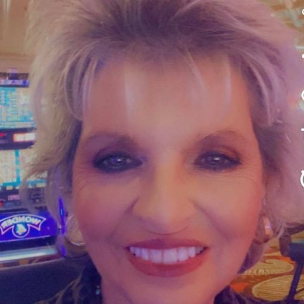 Meet your Posher, Lyn